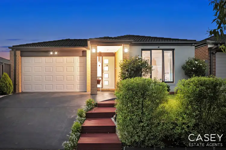 20 Parkhurst Drive, Cranbourne East VIC 3977