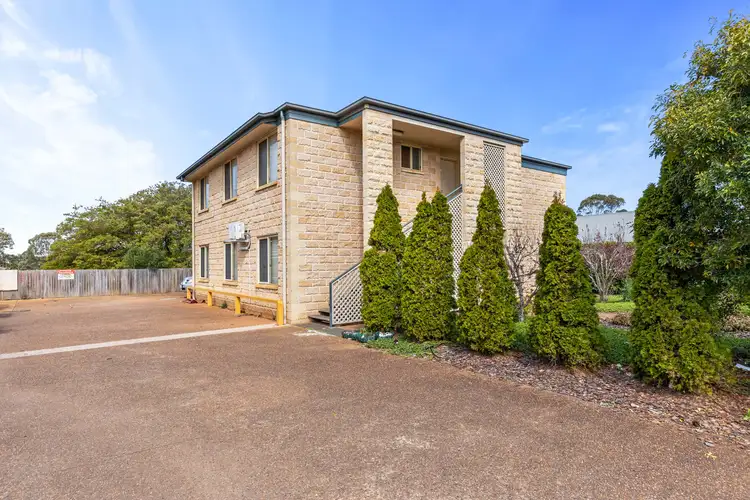 17/9 Uniplaza Court, Kearneys Spring QLD 4350