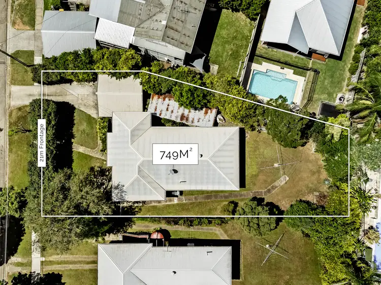 12 White Street, Wavell Heights QLD 4012