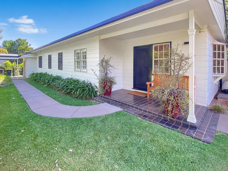 2 Flood Street, Narrandera NSW 2700