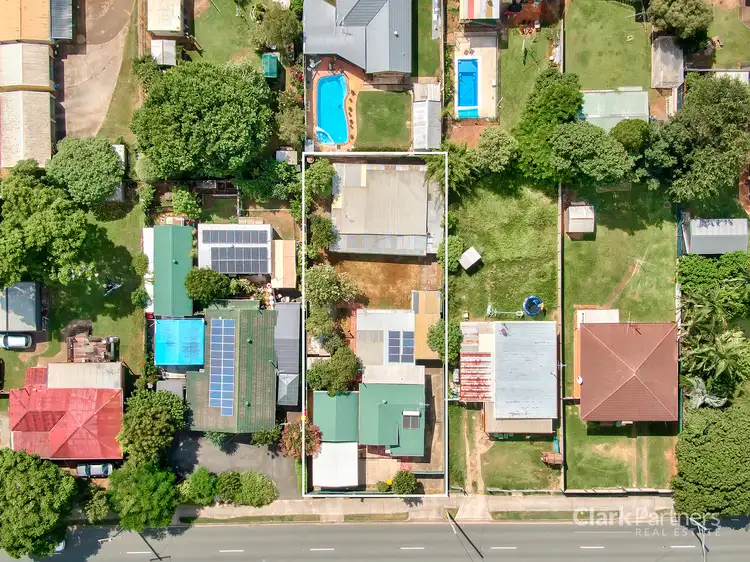 1215 Anzac Avenue, Kallangur QLD 4503