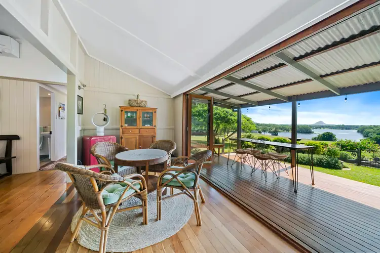 53 Gumboil Road, Lake Macdonald QLD 4563