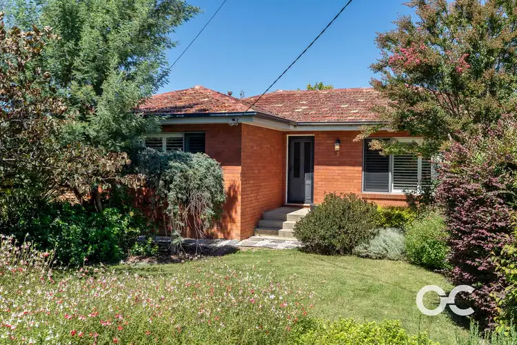 2 Carroll Street, Orange NSW 2800