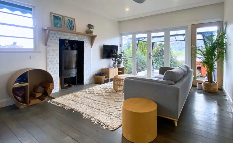 Fifth view of Homely house listing, 15 JILLICO AVENUE, Tallangatta VIC 3700