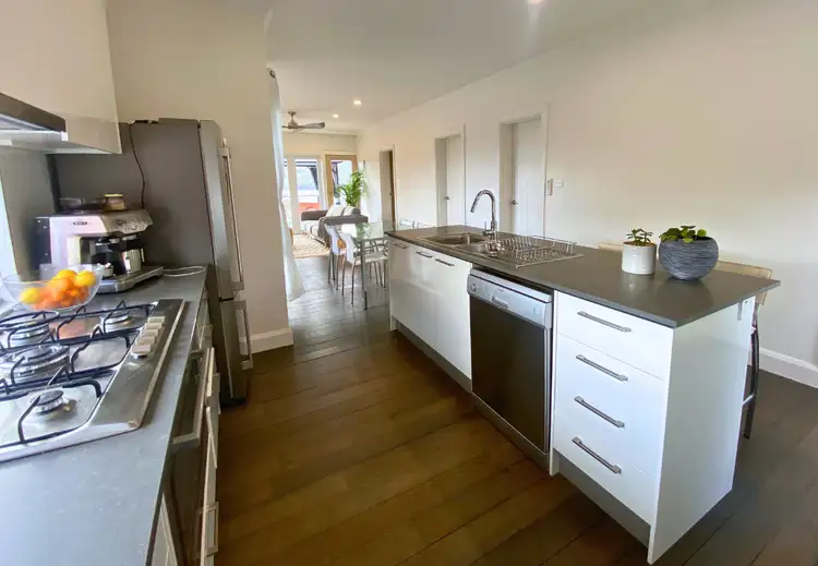 Sixth view of Homely house listing, 15 JILLICO AVENUE, Tallangatta VIC 3700