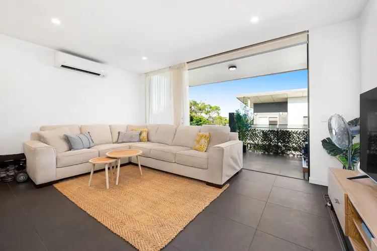 301/25 Onslow Street, Ascot QLD 4007