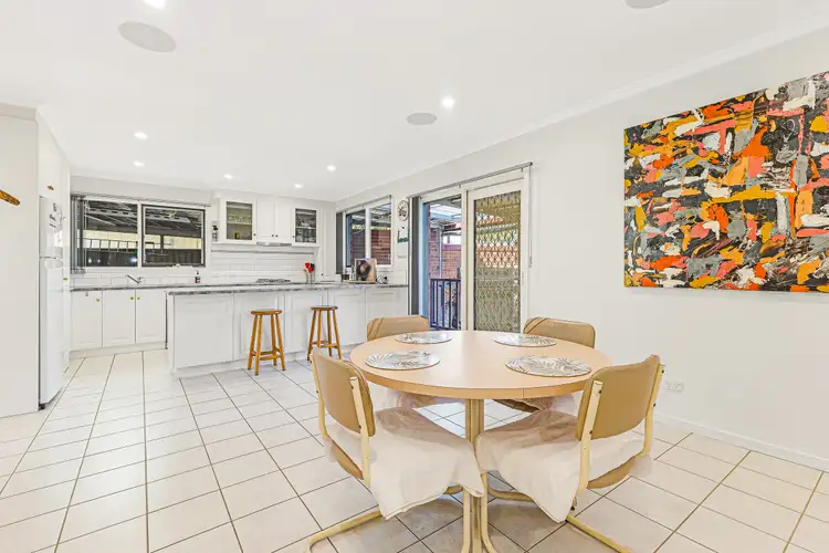 Fifth view of Homely house listing, 10 Embley Glade, Endeavour Hills VIC 3802