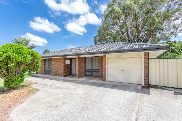 54 Tollington Park Road, Kelmscott WA 6111