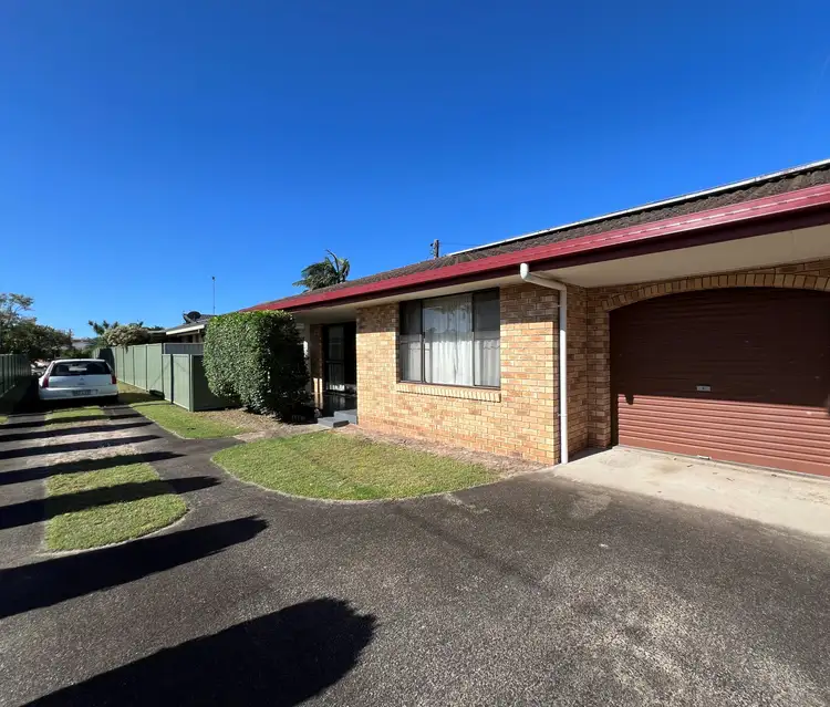Second view of Homely semi-detached listing, 2/17 Wyuna Road, Tweed Heads West NSW 2485