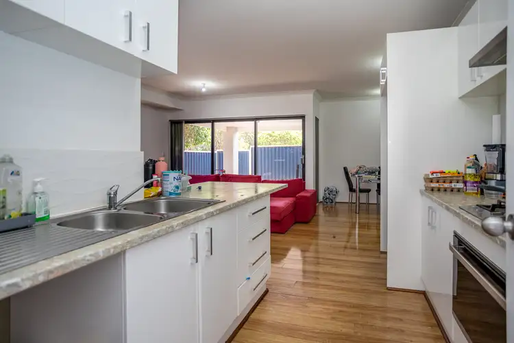 Fifth view of Homely house listing, 2 Crawley Road, Armadale WA 6112