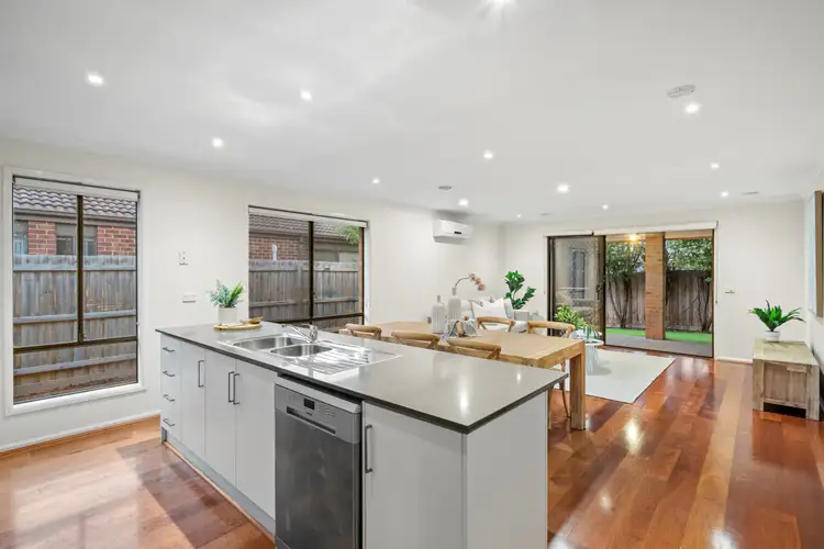 36 Whitecliff Way, Armstrong Creek VIC 3217