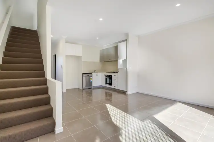 20/460 Pine Ridge Road, Coombabah QLD 4216