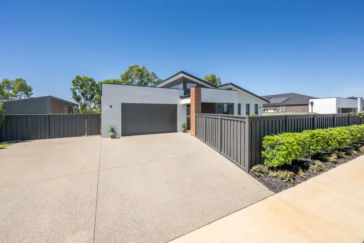17 Candlebark Drive, Shepparton North VIC 3631