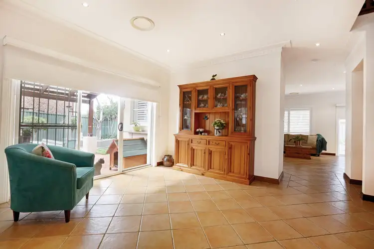 Sixth view of Homely house listing, 18 Aintree Close, Casula NSW 2170