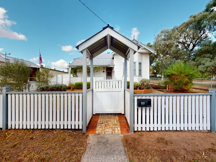 99 BETTINGTON STREET, Merriwa NSW 2329