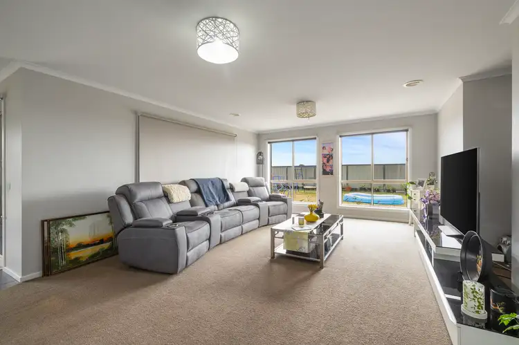 Fourth view of Homely house listing, 14 Madeira Close, Portland VIC 3305