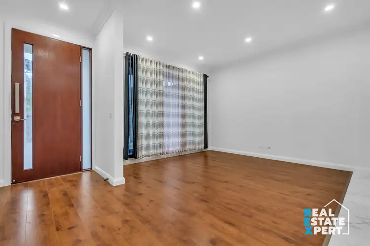 Second view of Homely house listing, 2/6 Mawson Court, Cranbourne North VIC 3977