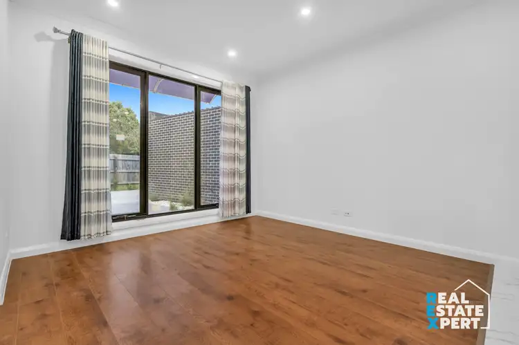 Third view of Homely house listing, 2/6 Mawson Court, Cranbourne North VIC 3977