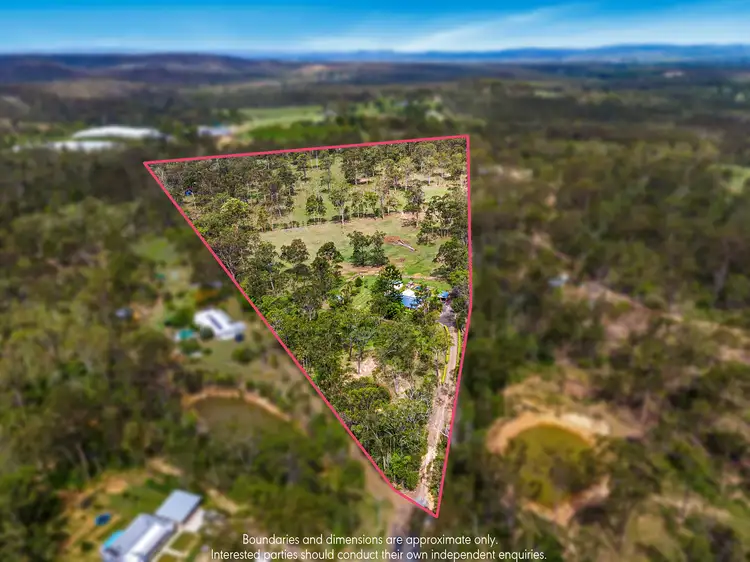 1 Outlook Crescent, Vinegar Hill QLD 4343