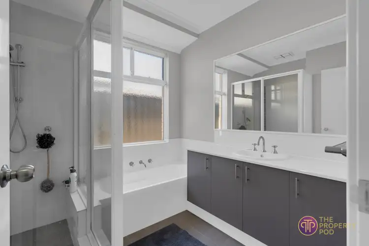 Seventh view of Homely house listing, 4 Sunstone Boulevard, Treeby WA 6164