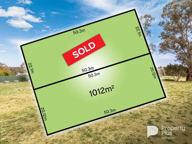 35 & 35A Mills Road, Harcourt VIC 3453