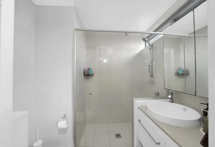 Fifth view of Homely apartment listing, 2016/16 Hamilton Place, Bowen Hills QLD 4006