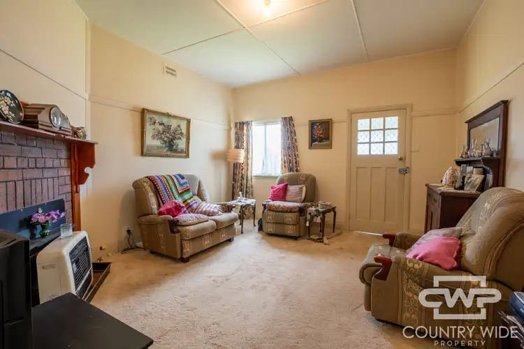 Second view of Homely house listing, 38 Edward Street, Glen Innes NSW 2370