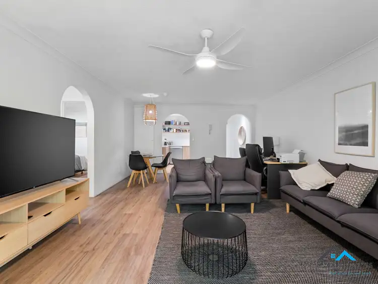 19/24 HAMILTON AVENUE, Surfers Paradise QLD 4217