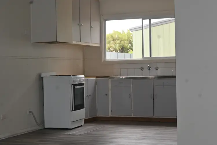 Fifth view of Homely house listing, 6 Market Place, Inglewood VIC 3517