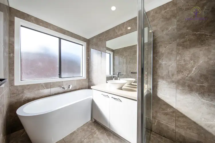 Seventh view of Homely house listing, 5 Regulus Way, Point Cook VIC 3030