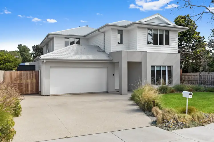 Main view of Homely house listing, 4 Roberta Grove, Frankston VIC 3199
