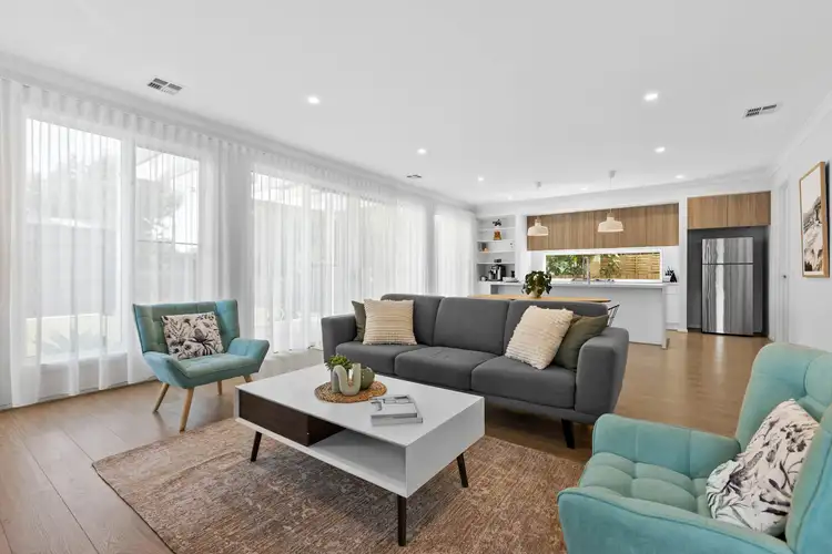 Second view of Homely house listing, 4 Roberta Grove, Frankston VIC 3199