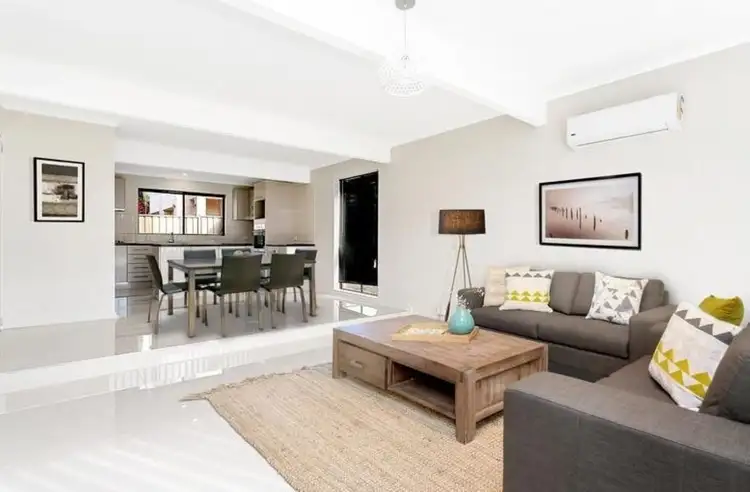 Main view of Homely townhouse listing, 5/9 O G Road, Klemzig SA 5087