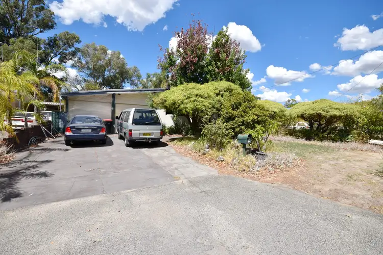 18 Badbury Road, Armadale WA 6112