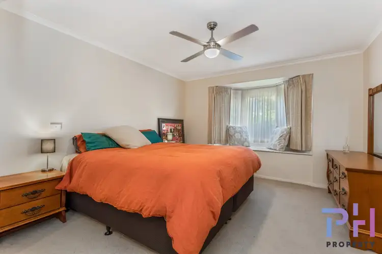 Sixth view of Homely house listing, 7 Elizabeth Street, Kangaroo Flat VIC 3555