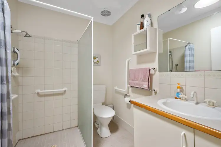 Sixth view of Homely unit listing, 4/10 Davidson Street, South Kalgoorlie WA 6430