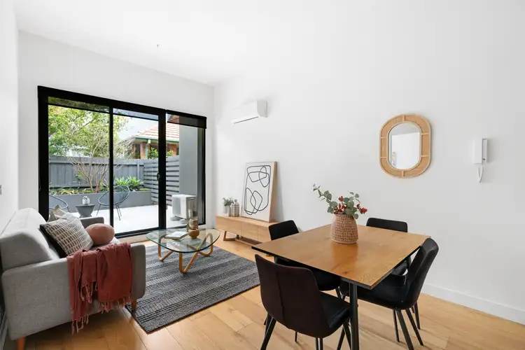 Third view of Homely apartment listing, 2/405 Neerim Rd, Carnegie VIC 3163