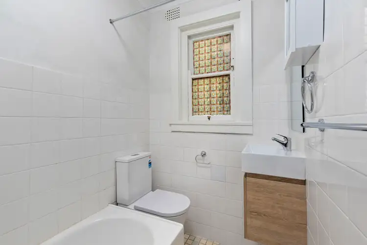 Fourth view of Homely apartment listing, 14/10 Orwell Street, Potts Point NSW 2011