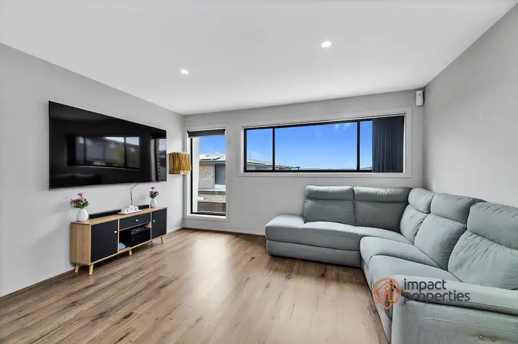 8/1 Bon Scott Crescent, Moncrieff ACT 2914