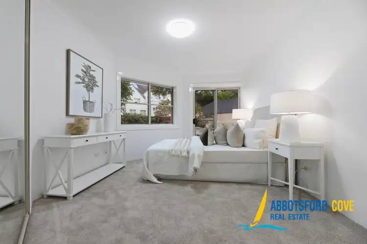 Fourth view of Homely apartment listing, 15/5 Figtree Avenue, Abbotsford NSW 2046