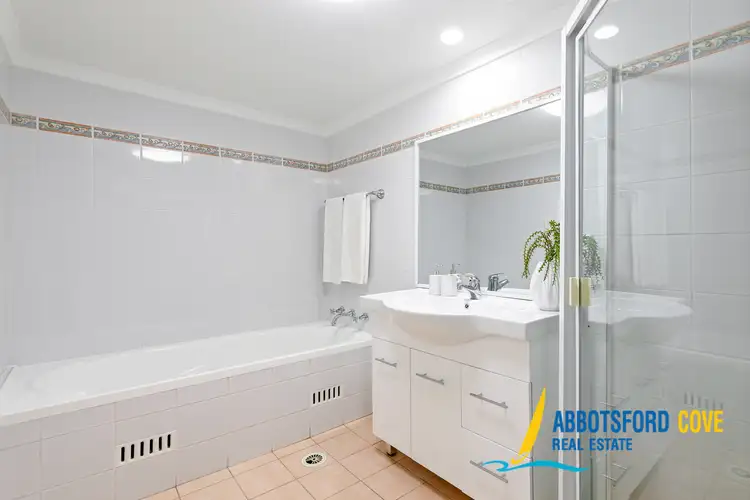 Sixth view of Homely apartment listing, 15/5 Figtree Avenue, Abbotsford NSW 2046