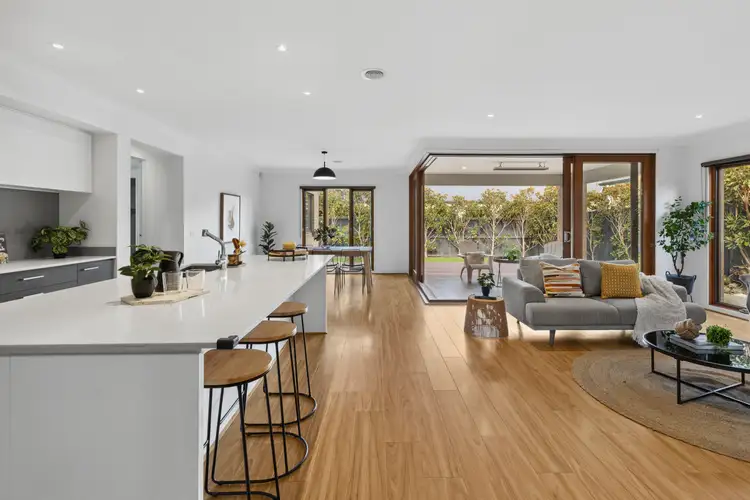 5 Roosevelt Road, Mount Duneed VIC 3217