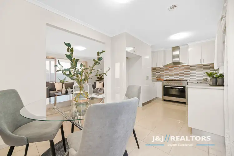 Fourth view of Homely house listing, 8 Wills Court, Cranbourne North VIC 3977