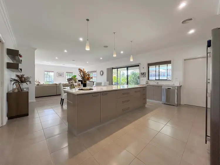 Fifth view of Homely house listing, 28 Nowie Street, Swan Hill VIC 3585
