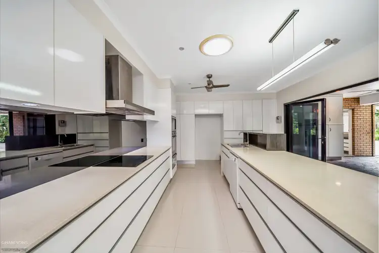 Fifth view of Homely house listing, 7 Curlew Court, Bayview Heights QLD 4868