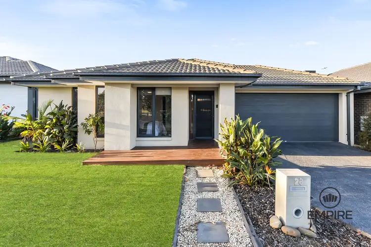 28 Abbeyard Drive, Clyde VIC 3978
