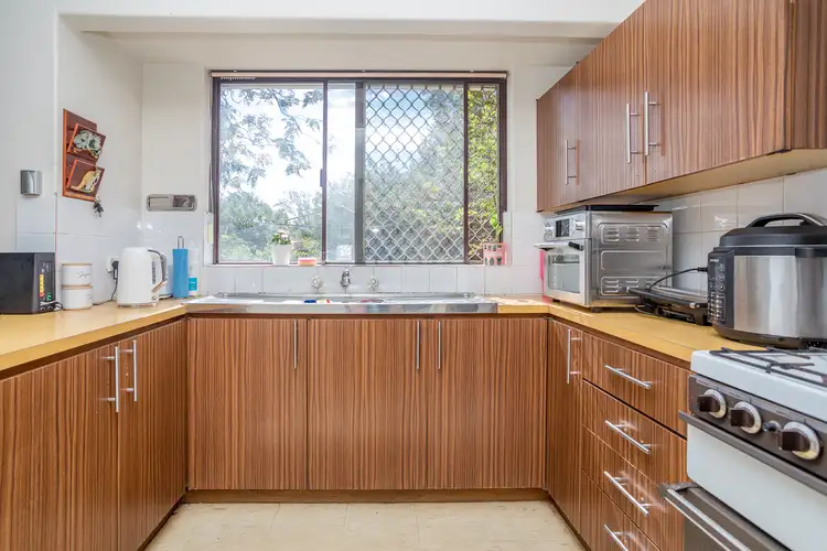 Sixth view of Homely house listing, 5 Harber Drive, Armadale WA 6112