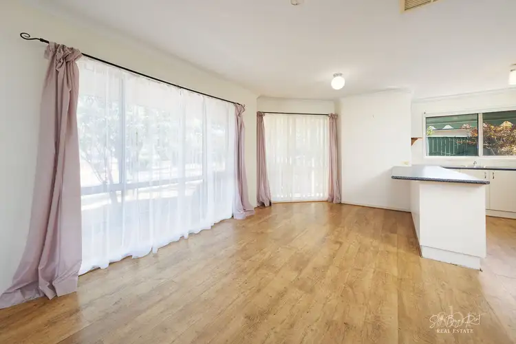 Fifth view of Homely house listing, 11 OSPREY CIRCUIT, Wodonga VIC 3690
