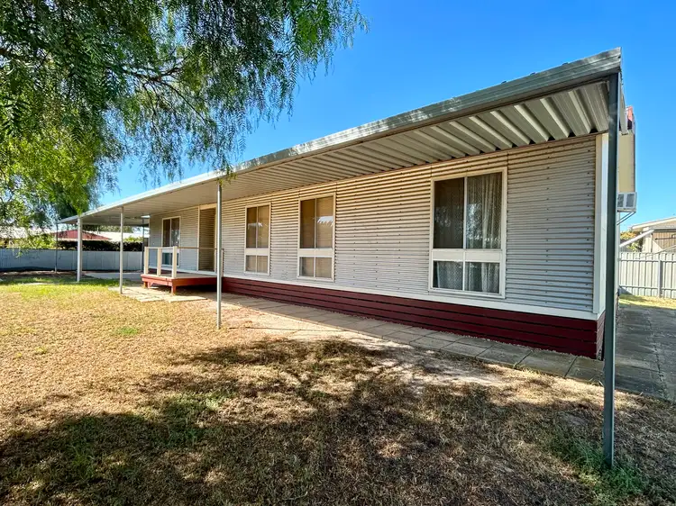 2 The Broadway, Tailem Bend SA 5260