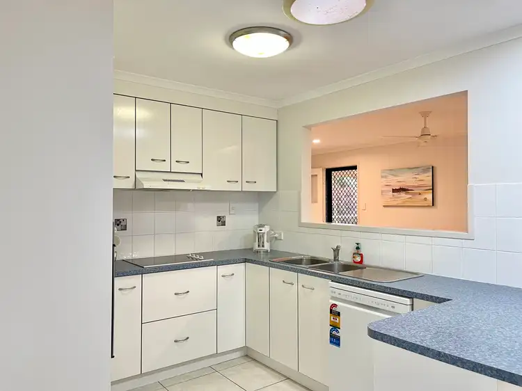 Fifth view of Homely house listing, 9 Bronton Way, Point Vernon QLD 4655